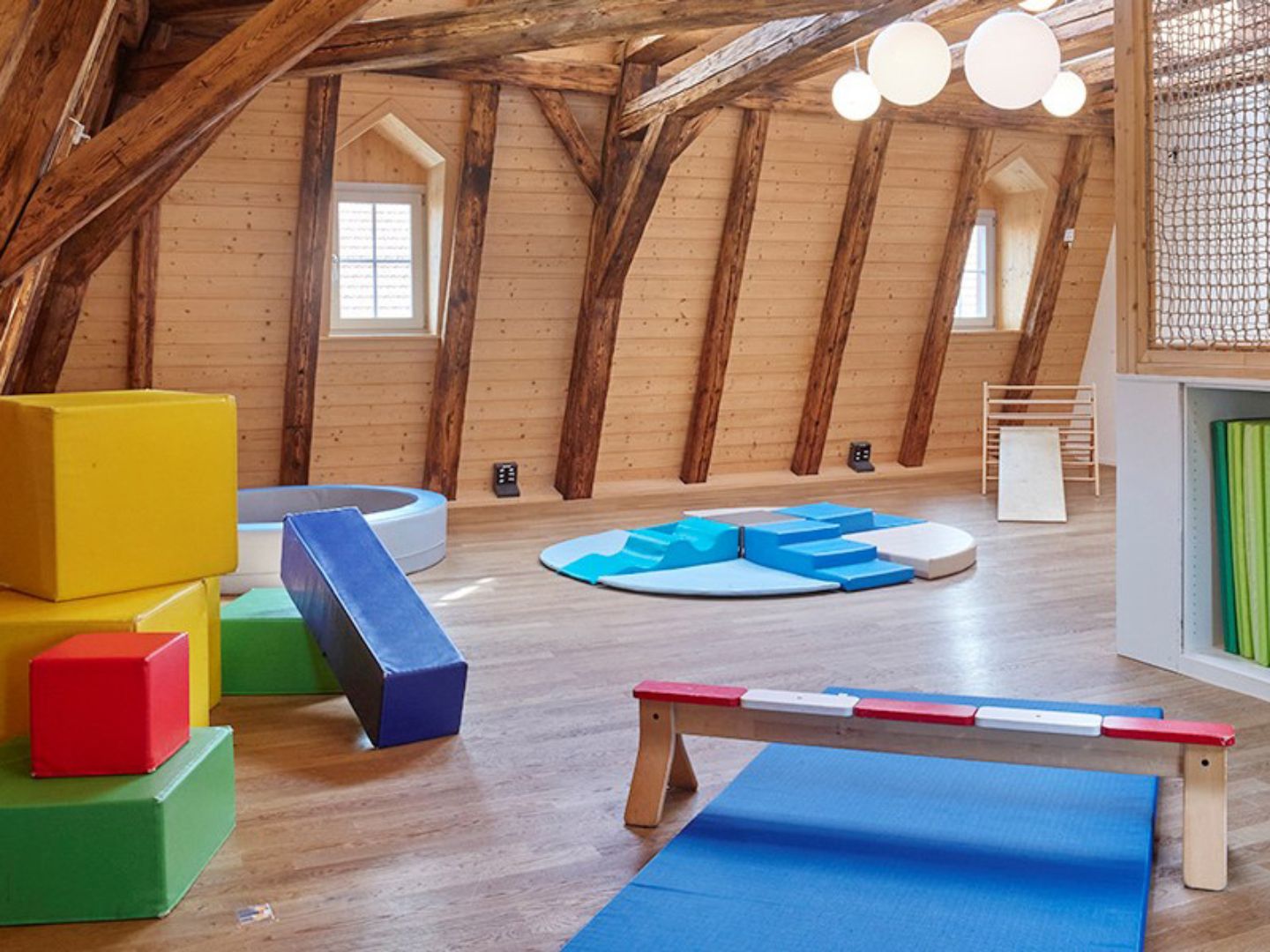 indoor-parcours-lealeo