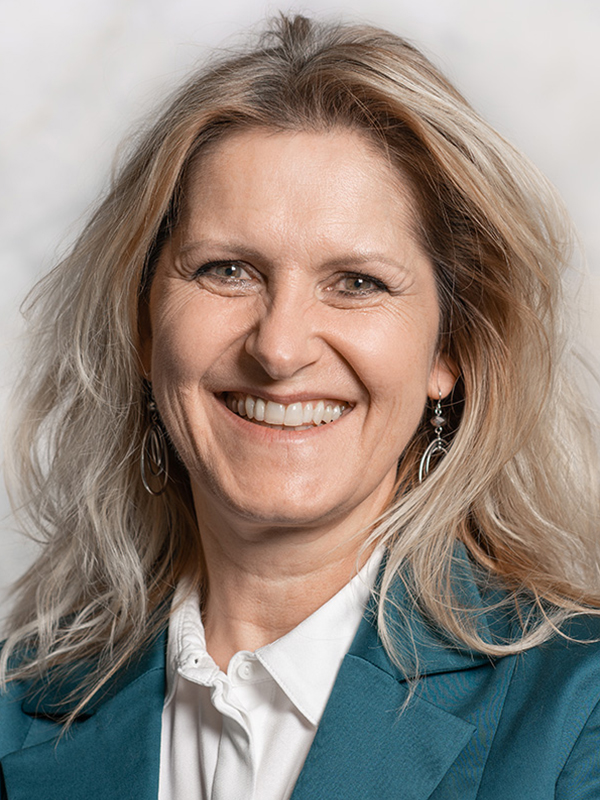 Sylvia Treyvaud-Meyer<br/>