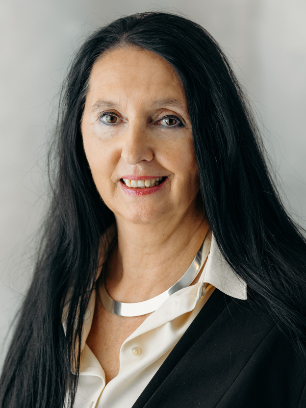 Angelika Riesterer