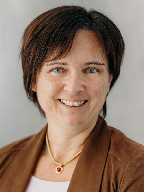 Corinne Dénervaud<br/>