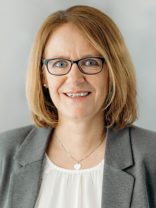 Monika Perren-Meyer<br/>