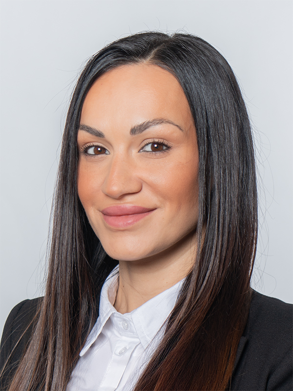 Almedina Babic-Palamar<br/>