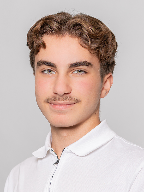 Edis Sasivari<br/>