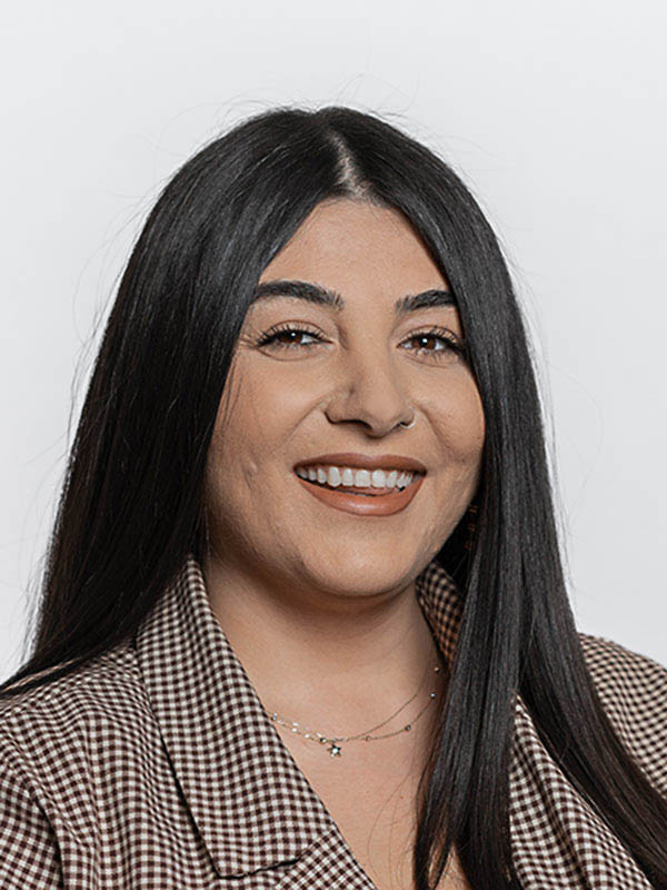 Melis Uysal<br/>